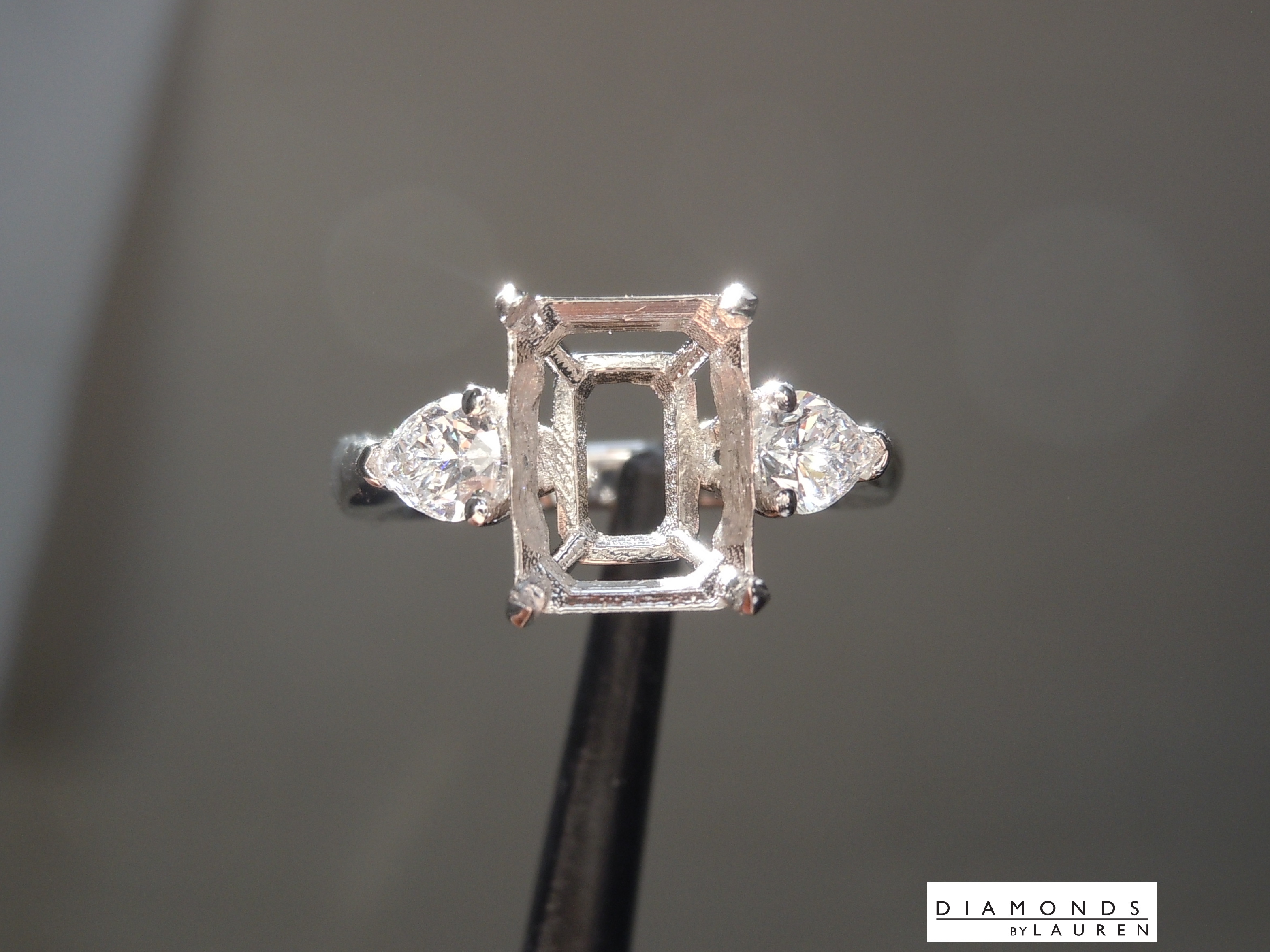 Buy lab grown diamond ring
